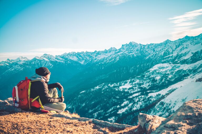 Comment réussir son voyage en solitaire au cœur de la nature ?