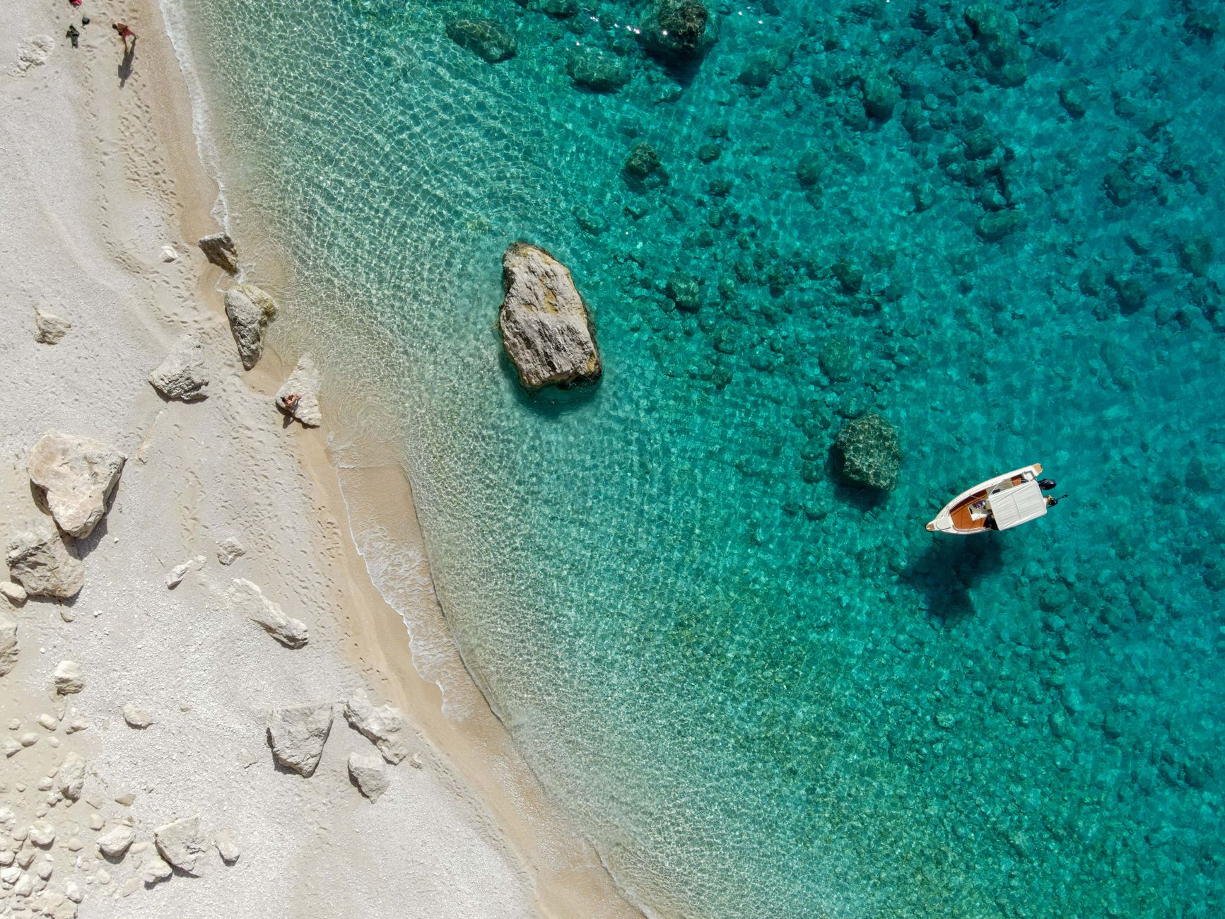 Quelles sont les plages isolées à découvrir lors d&rsquo;une escale ?
